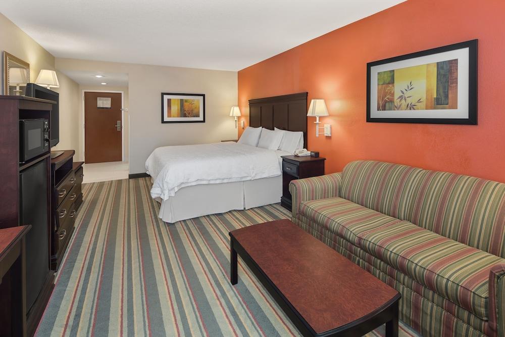 Hampton Inn Richmond-מכניקסוויל מראה חיצוני תמונה