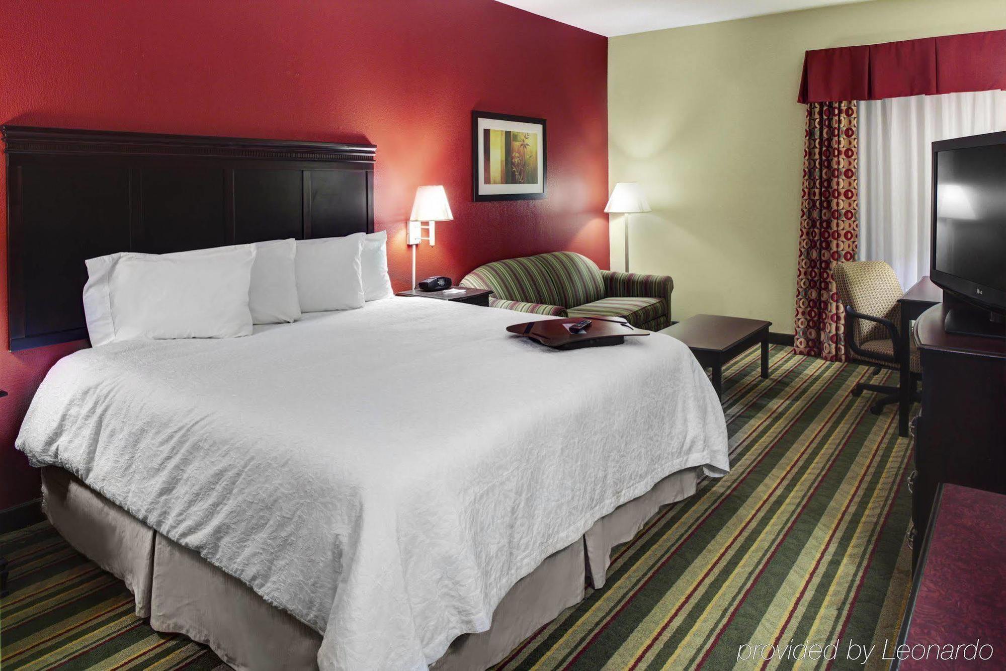 Hampton Inn Richmond-מכניקסוויל מראה חיצוני תמונה