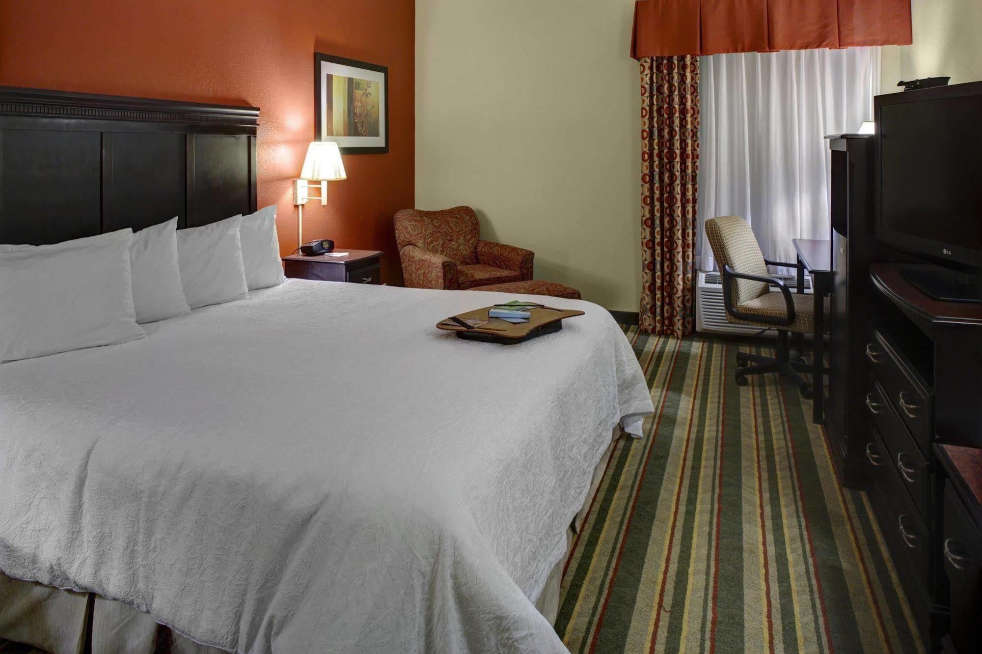 Hampton Inn Richmond-מכניקסוויל מראה חיצוני תמונה
